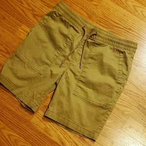 GOODFELLOW & CO. DRAWSTRING KHAKI SHORTS - EUC